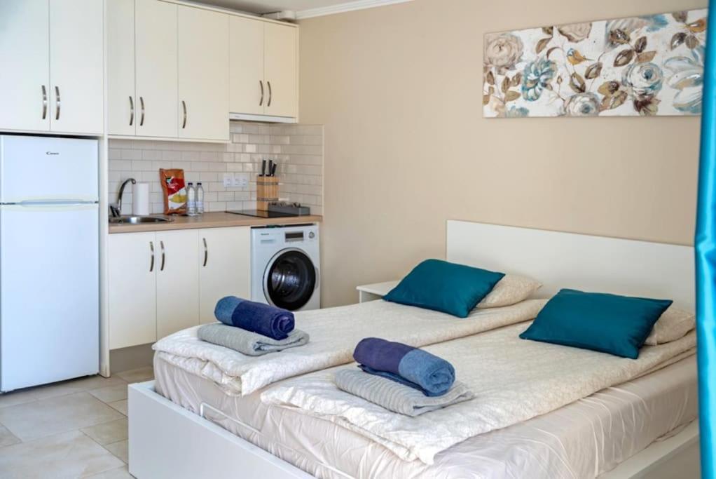 First Line Ocean View Studio Puerto de Santiago  Exterior photo